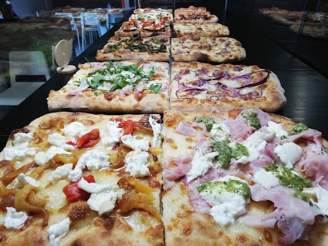 Pizza Express Ameglia .Da ENZINO