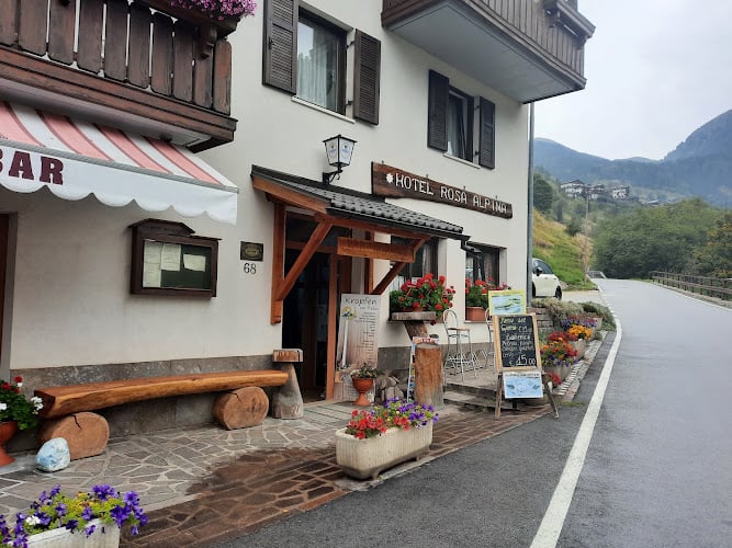 Albergo Rosa Alpina Di Zoro Gabriella E C. Sas