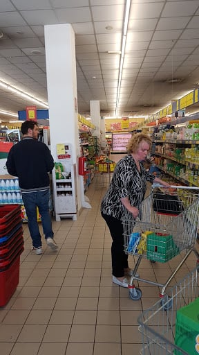 Dpiù