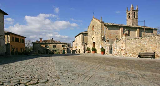 Monteriggioni Castello Camere Rooms