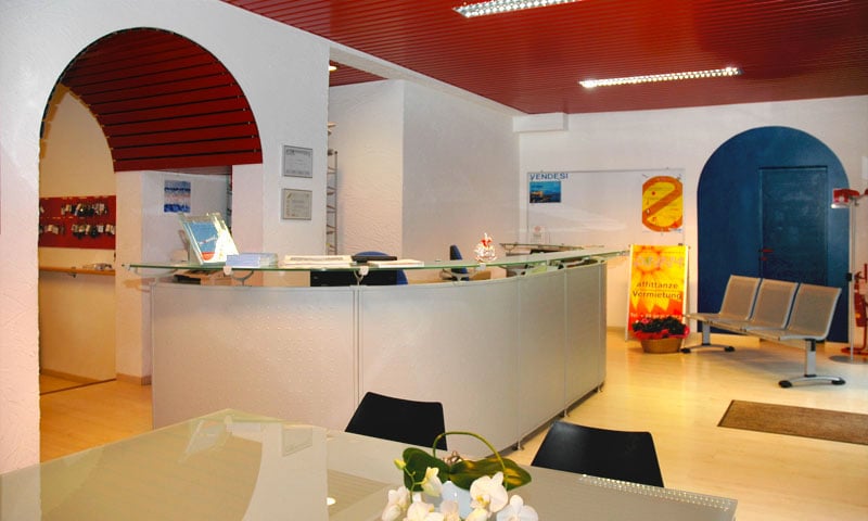 Agenzia Anny