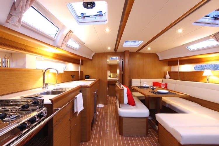 Madyson Sailing
