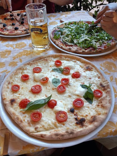 Carlo's