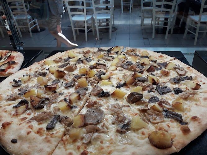 Pizza-Snack-Bar