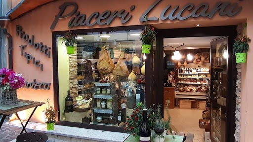Enoteca e prodotti tipici PIACERI LUCANI