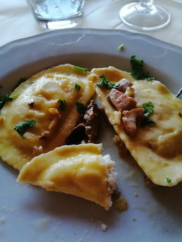Punto e a Capo Al Borgo Antico di Giordano Carmela