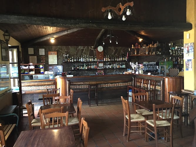 Bar "Nuxis”