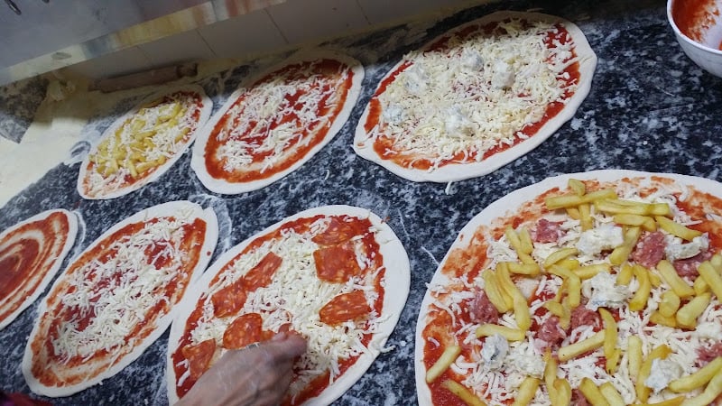 Suerte Majid Pizza Kebab