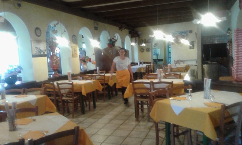Ristorante Pizzeria Da Vittorio Di Acampora Vittorio & C. S.A.S.