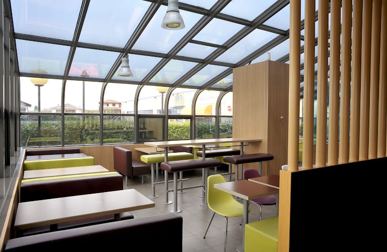 McDonald's Caresanablot