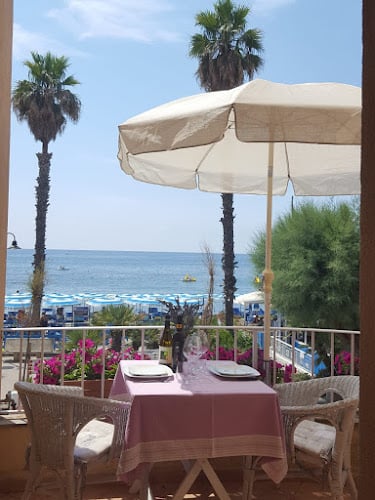 Agriturismo Torre dei Paponi - Camera "Loft al Mare" e camera "Finestre sul Mare"