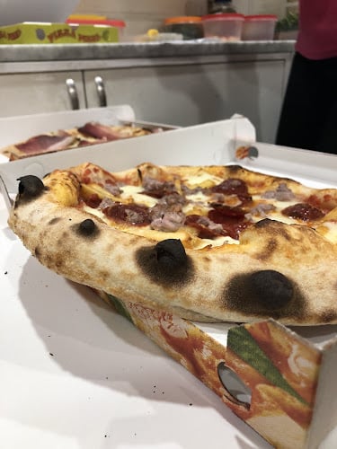 Pizzeria d'asporto "ZIO MICHELE"