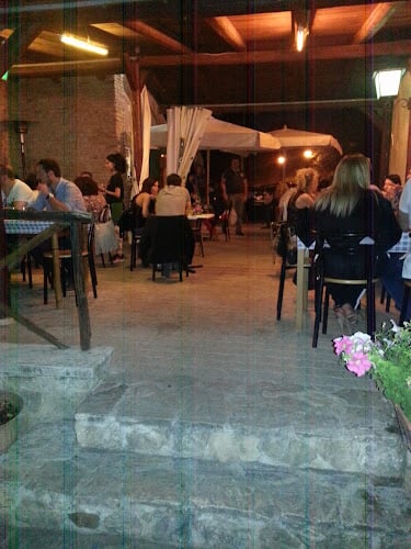 Pizzeria braceria. DAL MONTE