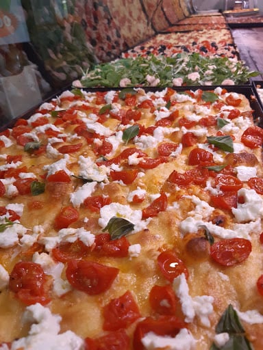 Pizzeria La Nuova Cerquette