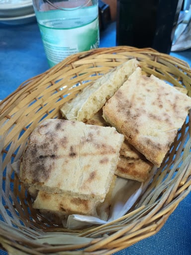 Da Angelino e Peppa - Torta al Testo del Monte Peglia