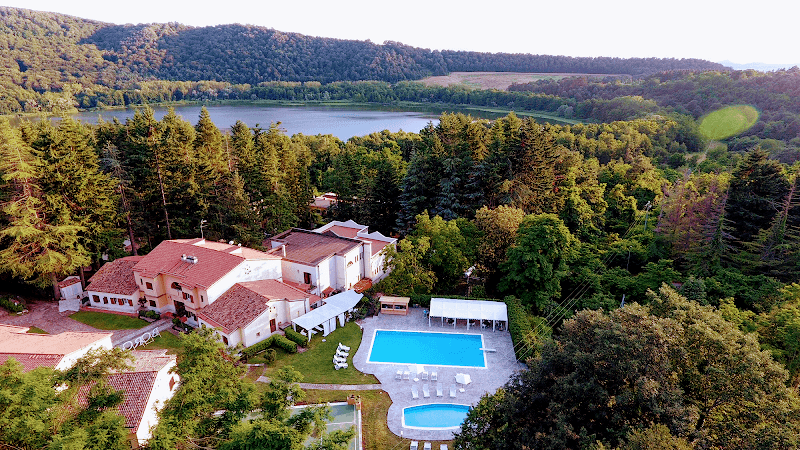 Borgo Villa Maria