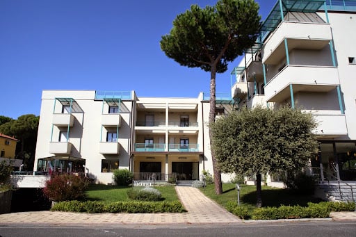 Hotel Flora
