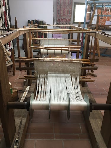 Su Trobasciu tessitura tradizionale tappeti e arazzi sardi a Mogoro