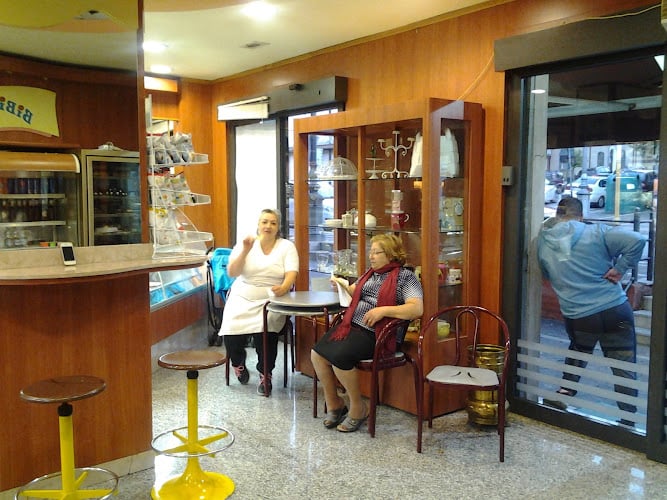 Pasticceria E Panificio Meola Di V. Meola Sas