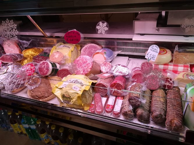 Supermarket Bertona