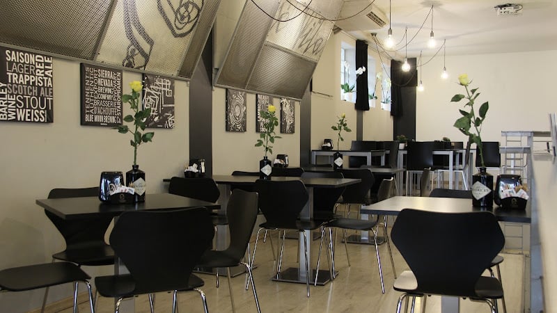 La Dolce Vita Caffè