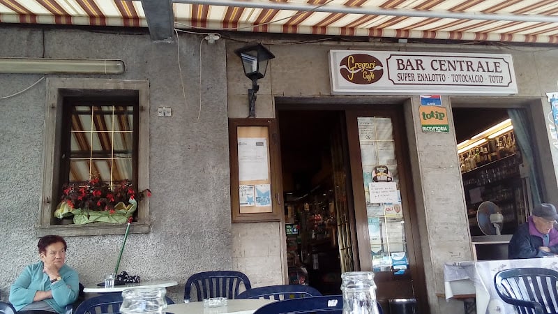 Bar Centrale Di Forni Gian Battista & C. S.N.C.