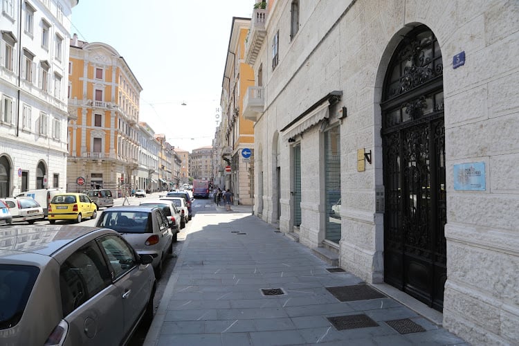 B&B Porto Vecchio – Bed & Breakfast Trieste Affittacamere a Stazione Centrale Trieste