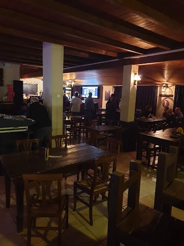 BIGMAX Live Music and Food