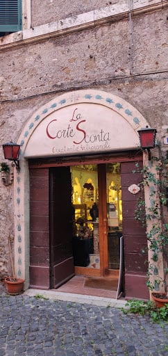 La Corte Sconta
