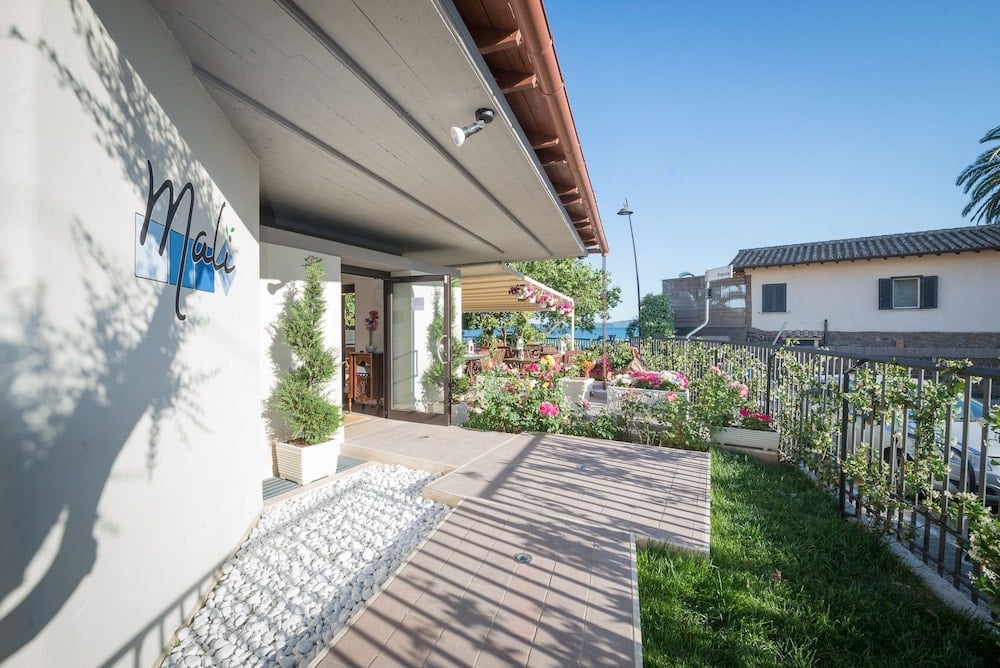 Malì Trevignano - Hotel & Cocktail Bar