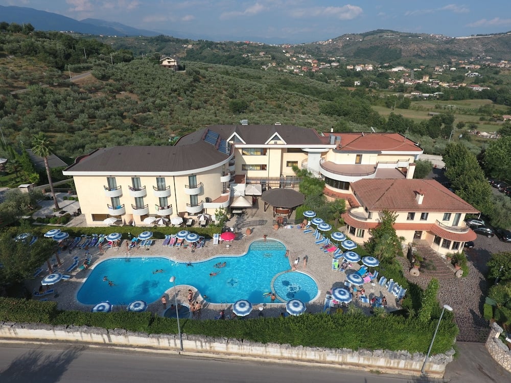 L'Uliveto - Ristorante,Albergo,Pizzeria,Piscina