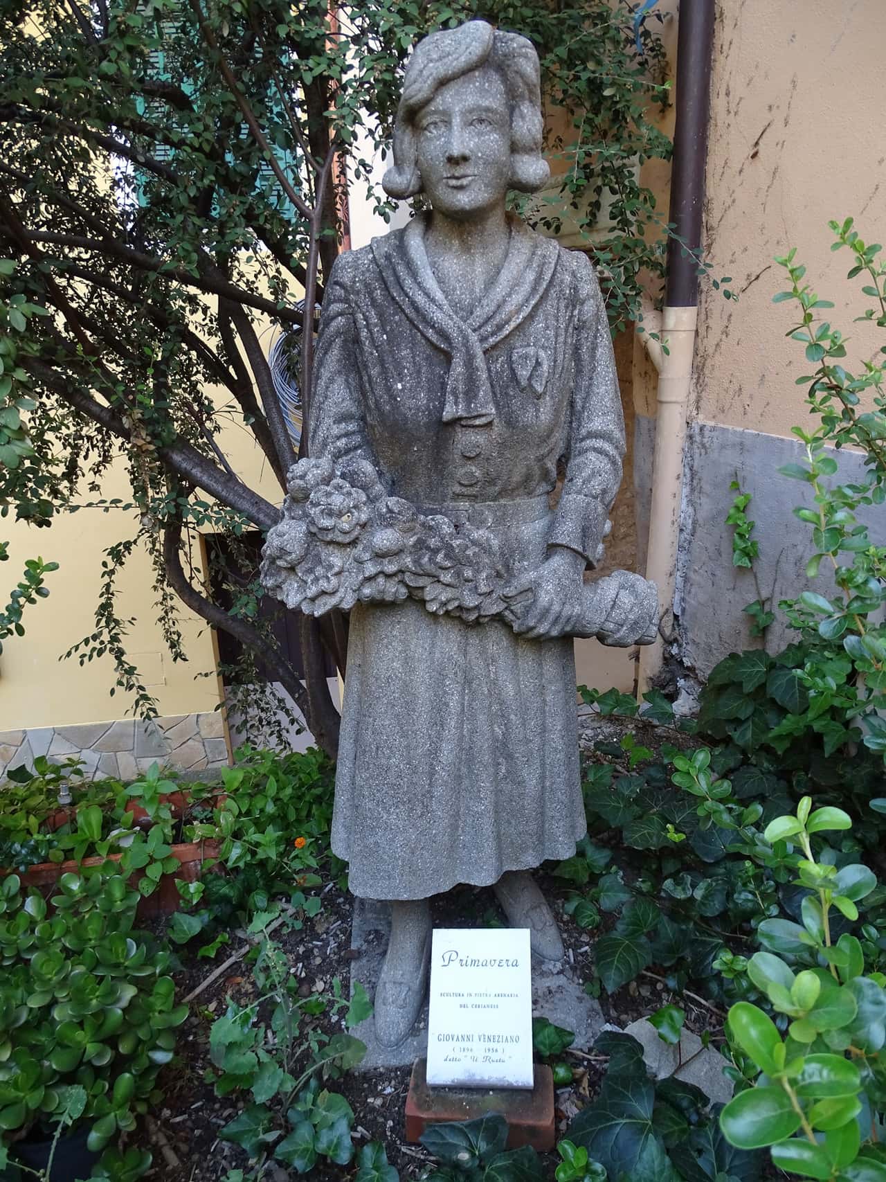 Scultura La Primavera di Giovanni Pietro Veneziano a Ceriana