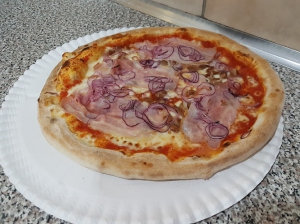 Pizzeria Mondo pizza