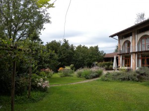 Cascina Le Roasine Bed & Breakfast