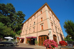 Alla Rocca Hotel Ristorante