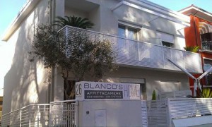 Blanco's Home bed & breakfast