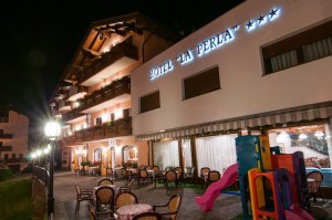 Family Hotel La Perla