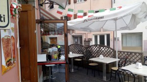 LO SFIZIO PIZZERIA, KEBAB, BAR, CAFFÈ