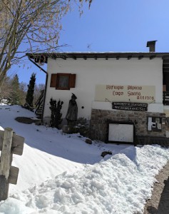 Rifugio Alpino Lago Santo