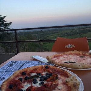 Pizza Al Volo