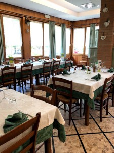 Al Vecjo Traghèt - Trattoria - Kiosko Tabine - B&B - Area attrezzata camper