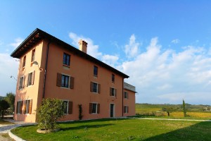 Casale in Collina