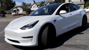 tesla Model 3 del 2023