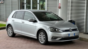 VOLKSWAGEN Golf 7ª serie del 2019