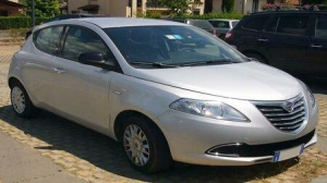 lancia YPSILON del 2021