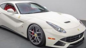 ferrari F12berlinetta del 2016