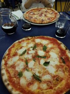 Pizzeria La Lucciola