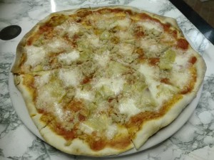 PIZZERIA HOSTERIA RUGANTINO