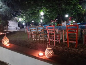 Oasi park garden club - Area attrezzata per camper, roulotte e tende - Bar e Pizzeria.