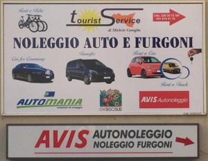 Tourist Service - Noleggio auto e furgoni in tutta Italia. Servizi transfer